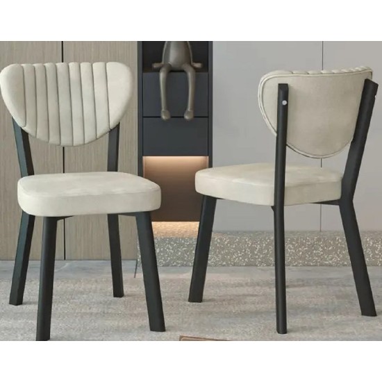 Set 4 Scaune Tapitat Catifea, Gemstone, pentru HoReCa, bucatarie, living, cadru extra rezistent metal negru, tapitat catifea Crem, 45 x 45 x 85 cm